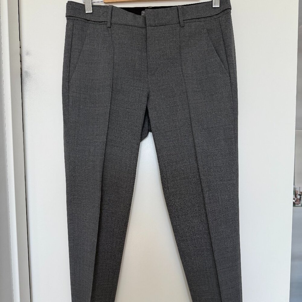 Vince Gray Wool Pants – Size 6 – Classic & Versatile